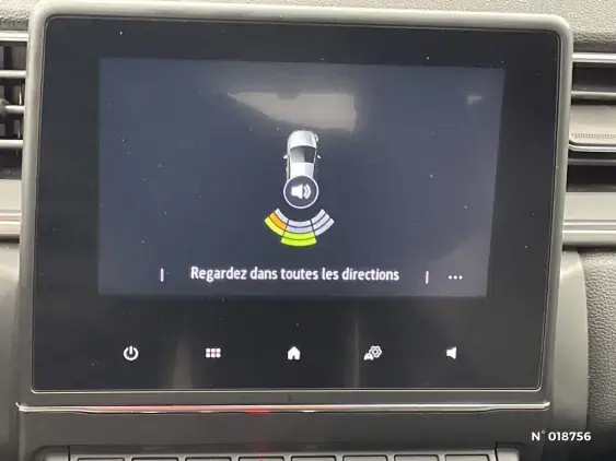 RENAULT CAPTUR II - voiture d'occasion - Photo 14