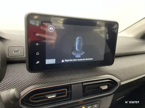 DACIA SANDERO III - voiture d'occasion - Photo 14