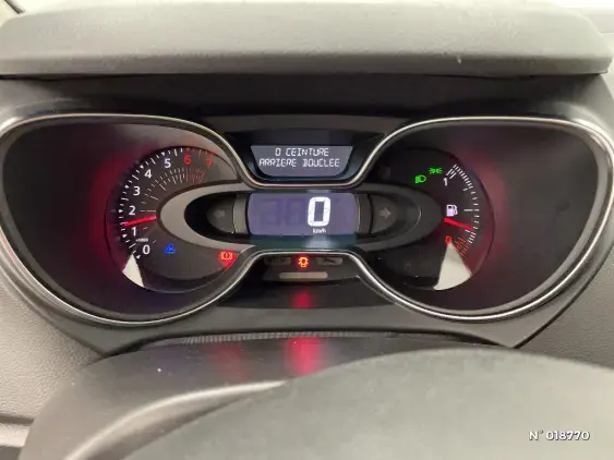 RENAULT CAPTUR - voiture d'occasion - Photo 12