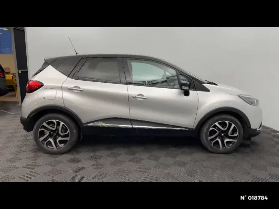 RENAULT CAPTUR - voiture d'occasion - Photo 5