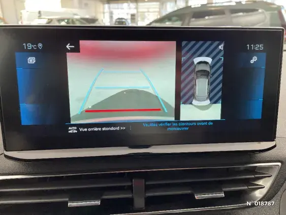 PEUGEOT 3008 II - voiture d'occasion - Photo 14