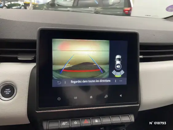 RENAULT CLIO V - voiture d'occasion - Photo 14