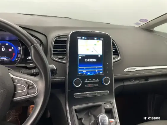 RENAULT SCENIC IV - voiture d'occasion - Photo 13