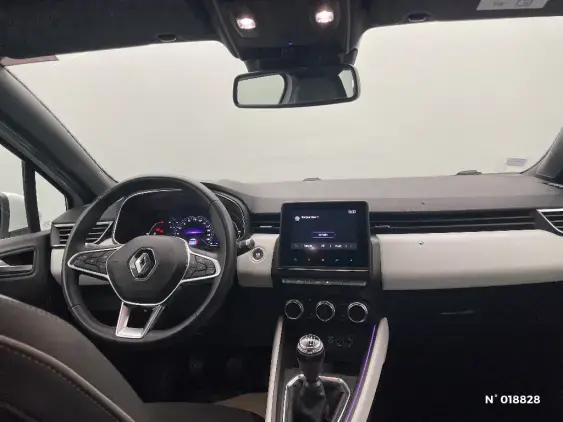 RENAULT CLIO V - voiture d'occasion - Photo 9