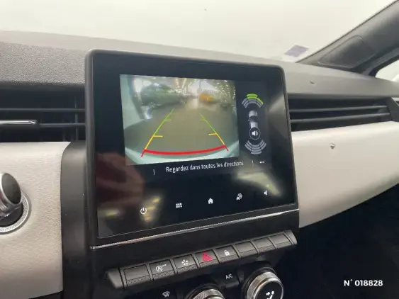 RENAULT CLIO V - voiture d'occasion - Photo 14