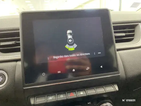 RENAULT CAPTUR II - voiture d'occasion - Photo 14