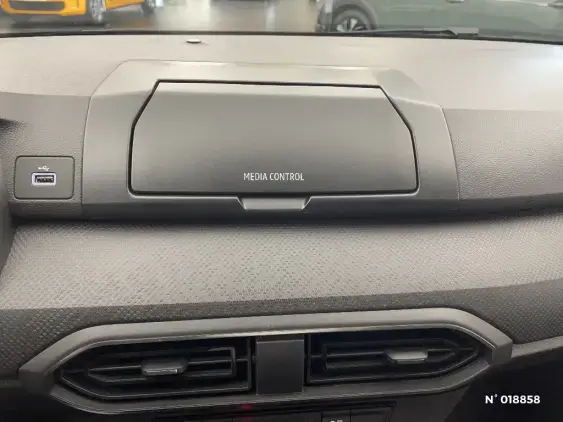DACIA SANDERO III - voiture d'occasion - Photo 14