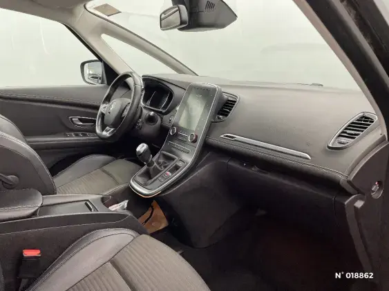 RENAULT SCENIC IV - voiture d'occasion - Photo 10