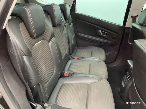 RENAULT SCENIC IV - voiture d'occasion - Photo 11
