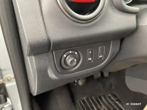 DACIA SANDERO II - voiture d'occasion - Photo 23
