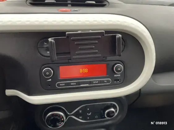 RENAULT TWINGO ELECTRIQUE III - voiture d'occasion - Photo 14