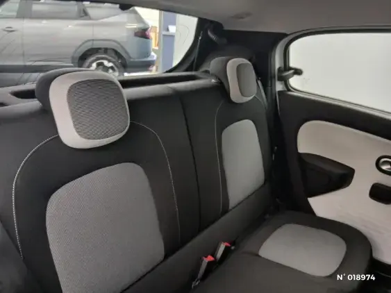 RENAULT TWINGO ELECTRIQUE III - voiture d'occasion - Photo 11