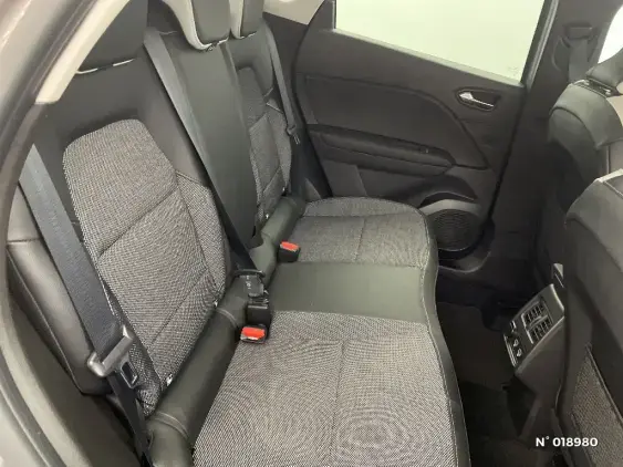 RENAULT CAPTUR II - voiture d'occasion - Photo 11