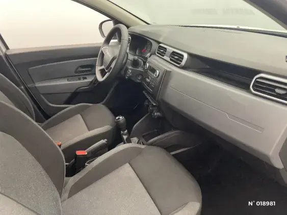 DACIA DUSTER II - voiture d'occasion - Photo 10