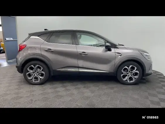 RENAULT CAPTUR II - voiture d'occasion - Photo 5