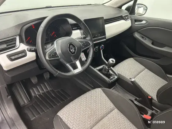 RENAULT CLIO V - voiture d'occasion - Photo 10