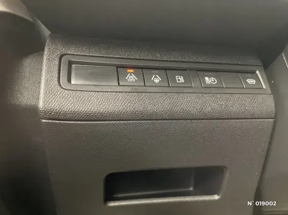 PEUGEOT 3008 II - voiture d'occasion - Photo 15