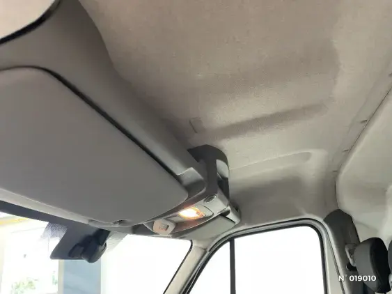 RENAULT MASTER FG III - voiture d'occasion - Photo 14