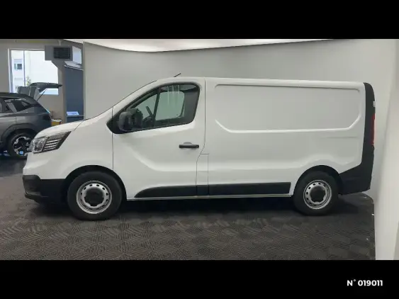 RENAULT TRAFIC FG III - voiture d'occasion - Photo 2