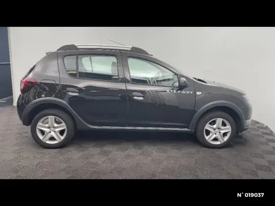 DACIA SANDERO II - voiture d'occasion - Photo 5