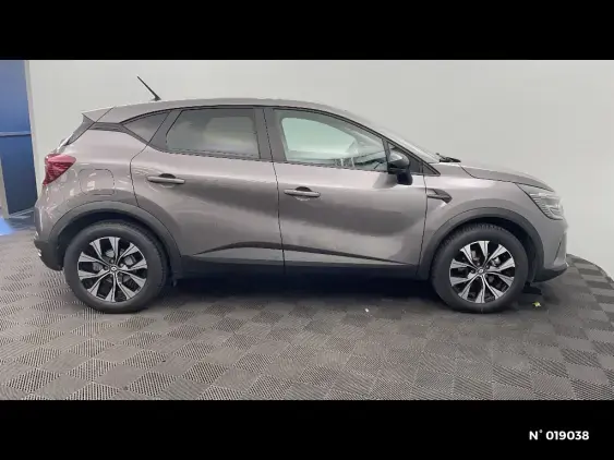 RENAULT CAPTUR II - voiture d'occasion - Photo 5