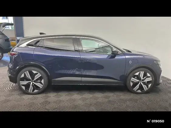 RENAULT MEGANE V - voiture d'occasion - Photo 5