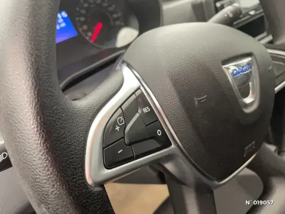 DACIA DUSTER II - voiture d'occasion - Photo 23