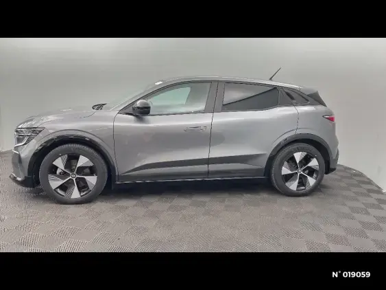 RENAULT MEGANE V - voiture d'occasion - Photo 2
