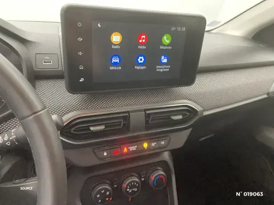 DACIA SANDERO III - voiture d'occasion - Photo 13