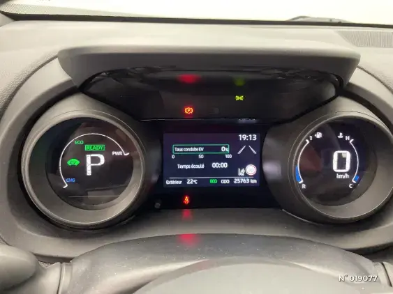 TOYOTA YARIS CROSS I - voiture d'occasion - Photo 12