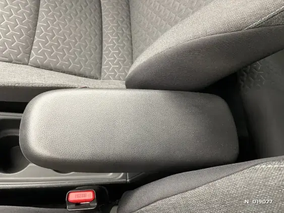 TOYOTA YARIS CROSS I - voiture d'occasion - Photo 28