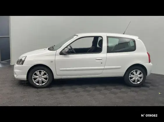 RENAULT CLIO CAMPUS II - voiture d'occasion - Photo 2