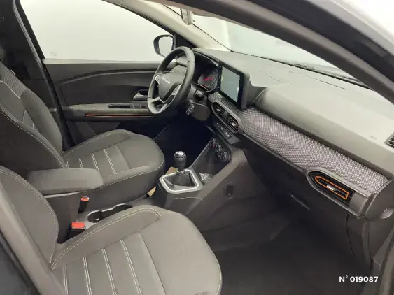 DACIA SANDERO III - voiture d'occasion - Photo 10