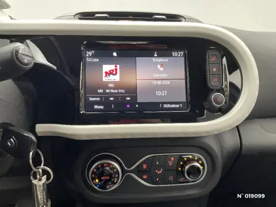 RENAULT TWINGO ELECTRIQUE III - voiture d'occasion - Photo 13