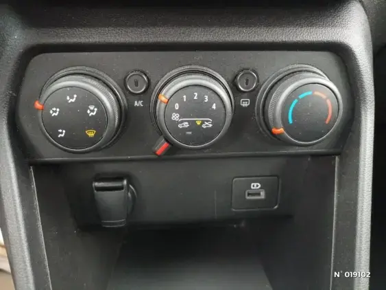 DACIA SANDERO III - voiture d'occasion - Photo 15