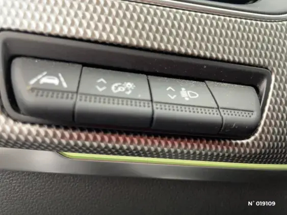 RENAULT ARKANA - voiture d'occasion - Photo 15