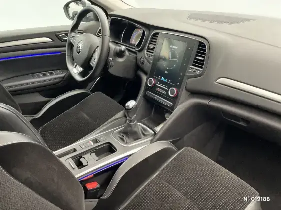 RENAULT MEGANE IV - voiture d'occasion - Photo 10