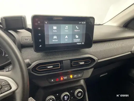 DACIA SANDERO III - voiture d'occasion - Photo 13