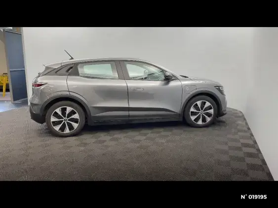 RENAULT MEGANE V - voiture d'occasion - Photo 5