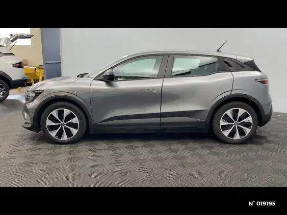 RENAULT MEGANE V - voiture d'occasion - Photo 2