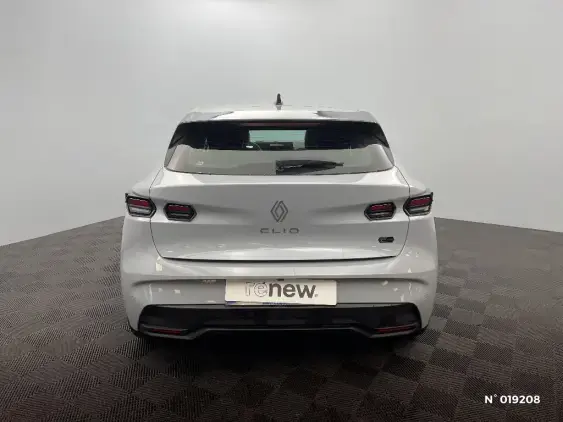 RENAULT CLIO VI - voiture d'occasion - Photo 6