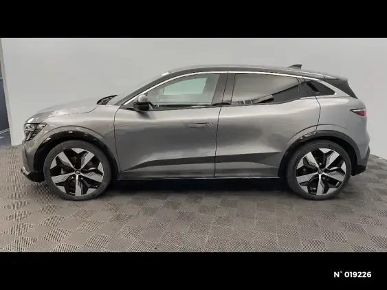 RENAULT MEGANE V - voiture d'occasion - Photo 2