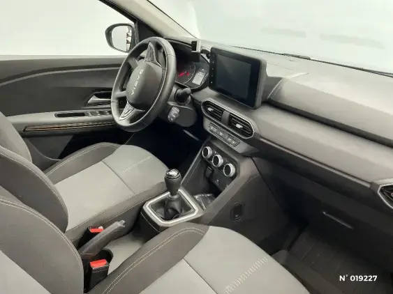 DACIA SANDERO III - voiture d'occasion - Photo 10