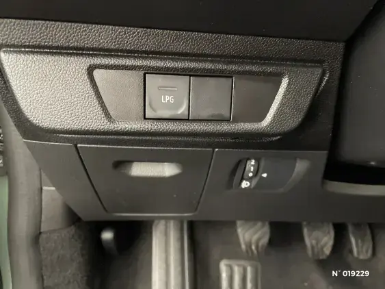 DACIA SANDERO III - voiture d'occasion - Photo 15