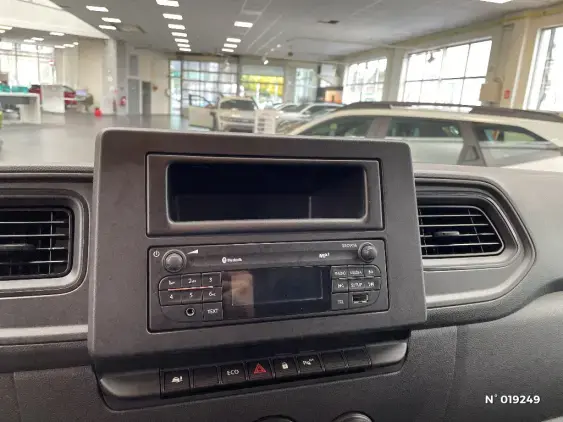 RENAULT MASTER FG III - voiture d'occasion - Photo 14