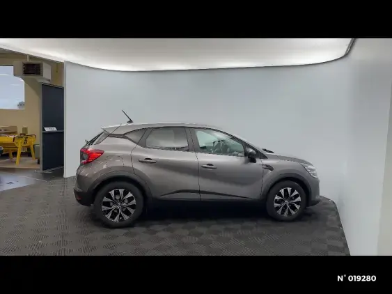 RENAULT CAPTUR II - voiture d'occasion - Photo 5