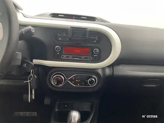 RENAULT TWINGO ELECTRIQUE III - voiture d'occasion - Photo 13