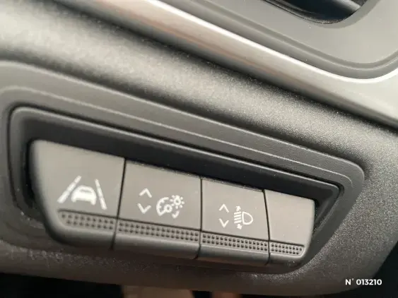 RENAULT CAPTUR II - voiture d'occasion - Photo 15