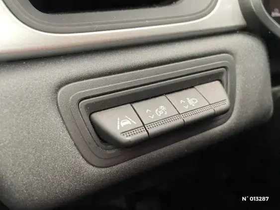 RENAULT CAPTUR II - voiture d'occasion - Photo 15