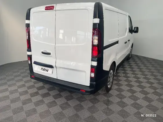 RENAULT TRAFIC III - voiture d'occasion - Photo 4